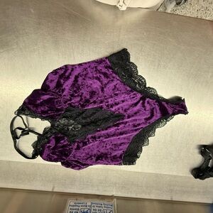 Elegant Purple Velvet Women's Lingerie